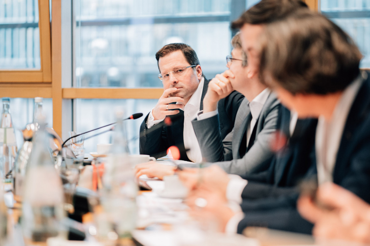 Die Sitzungen knnen lang werden: Wenn die Struktur- und Satzungskommission ber die Zukunft der CDU verhandelt, wird es keine Begrenzung der Dauer geben. (Foto: CDU)